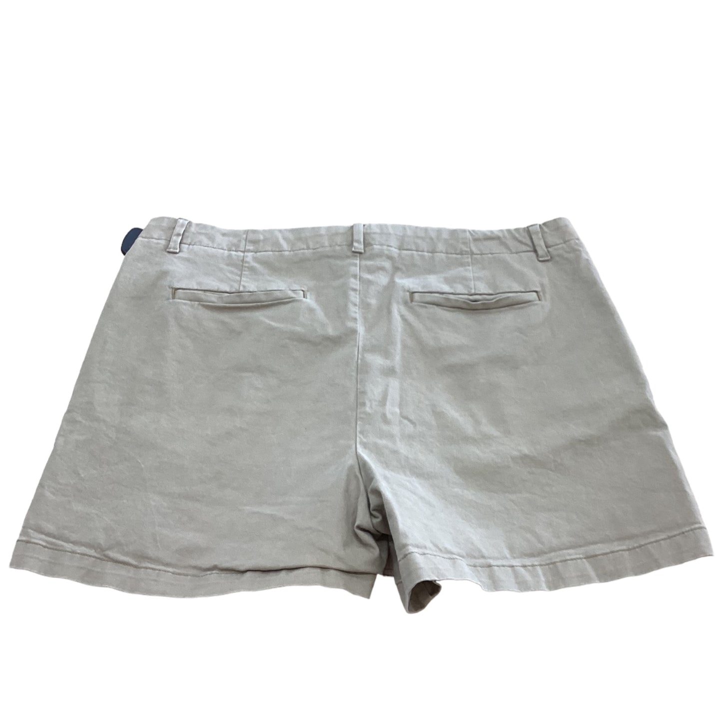 Tan Shorts Banana Republic, Size 16