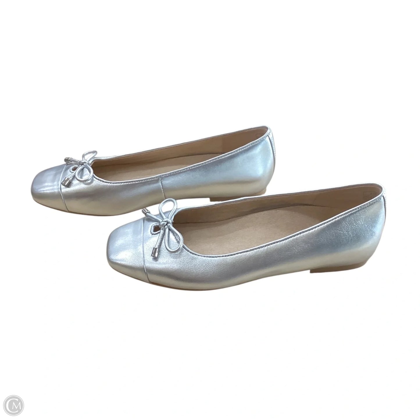 Shoes Flats By Vionic In Silver, Size: 8.5