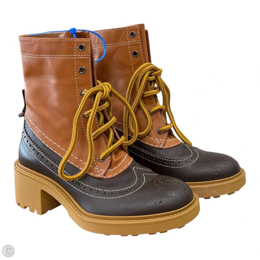 Boots Luxury Designer By Chloe In Brown & Tan, Size: 7.5