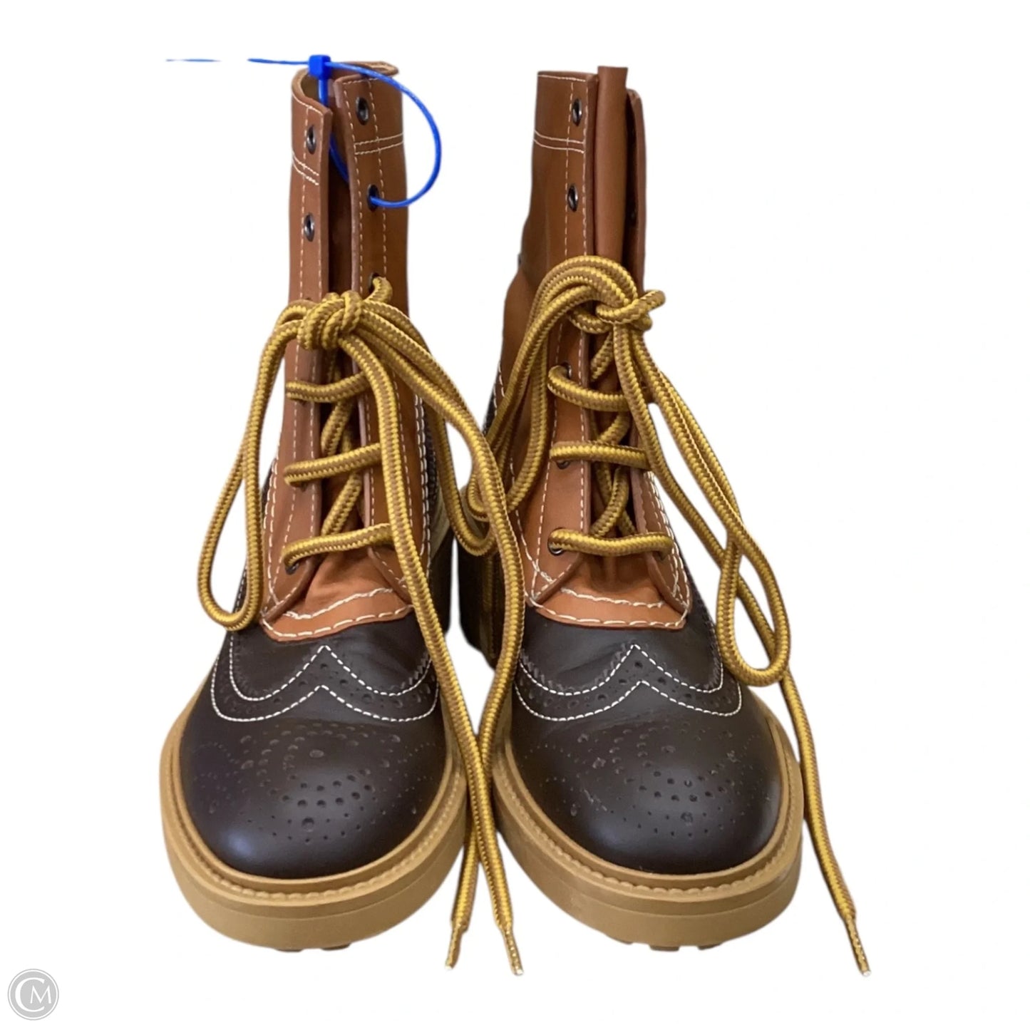 Boots Luxury Designer By Chloe In Brown & Tan, Size: 7.5