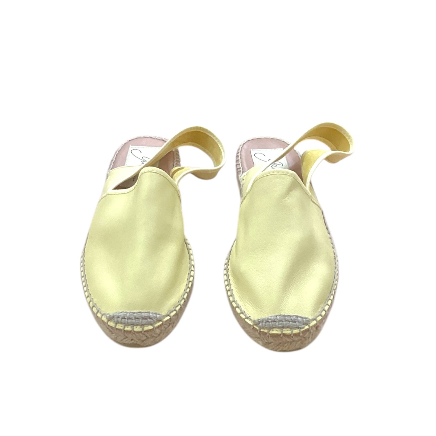 Sandals Flats By Clothes Mentor In Yellow, Size: 10