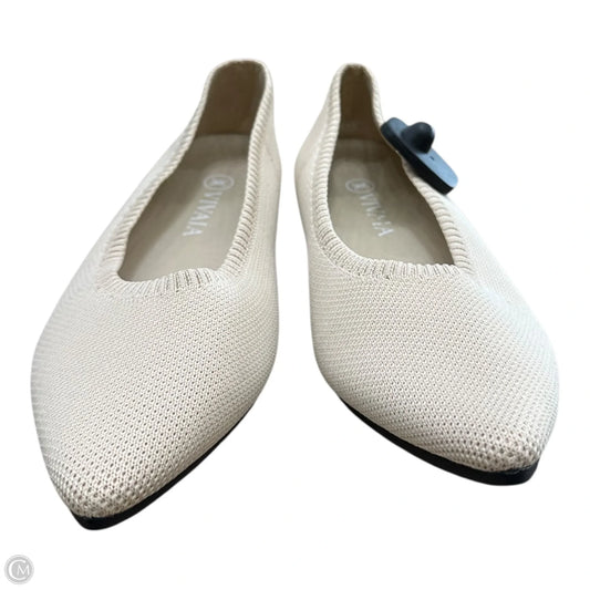 Shoes Flats By Clothes Mentor In Tan, Size: 10