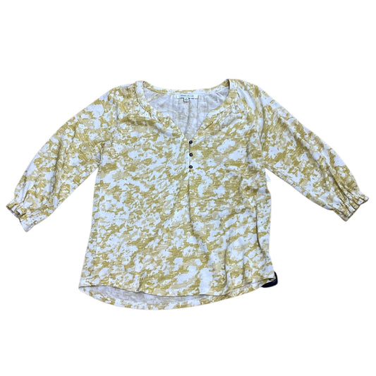 Sweater By Rose And Olive In Gold, Size: S