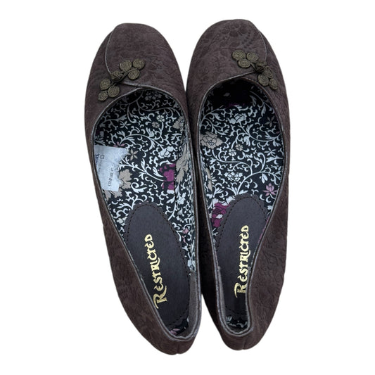 Shoes Flats By Restricted In Brown, Size:9