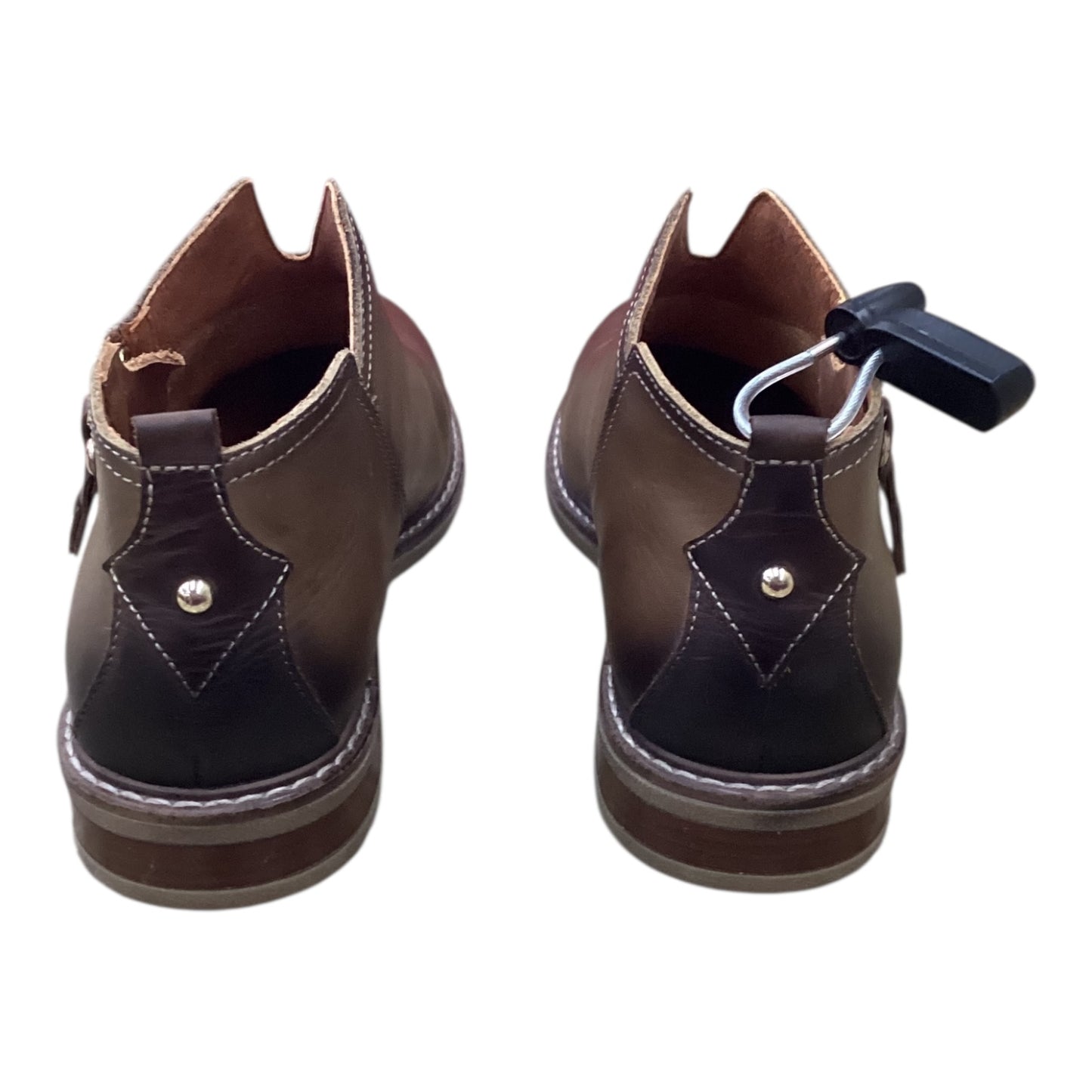 Boots Ankle Flats By Cmb In Brown, Size:8.5