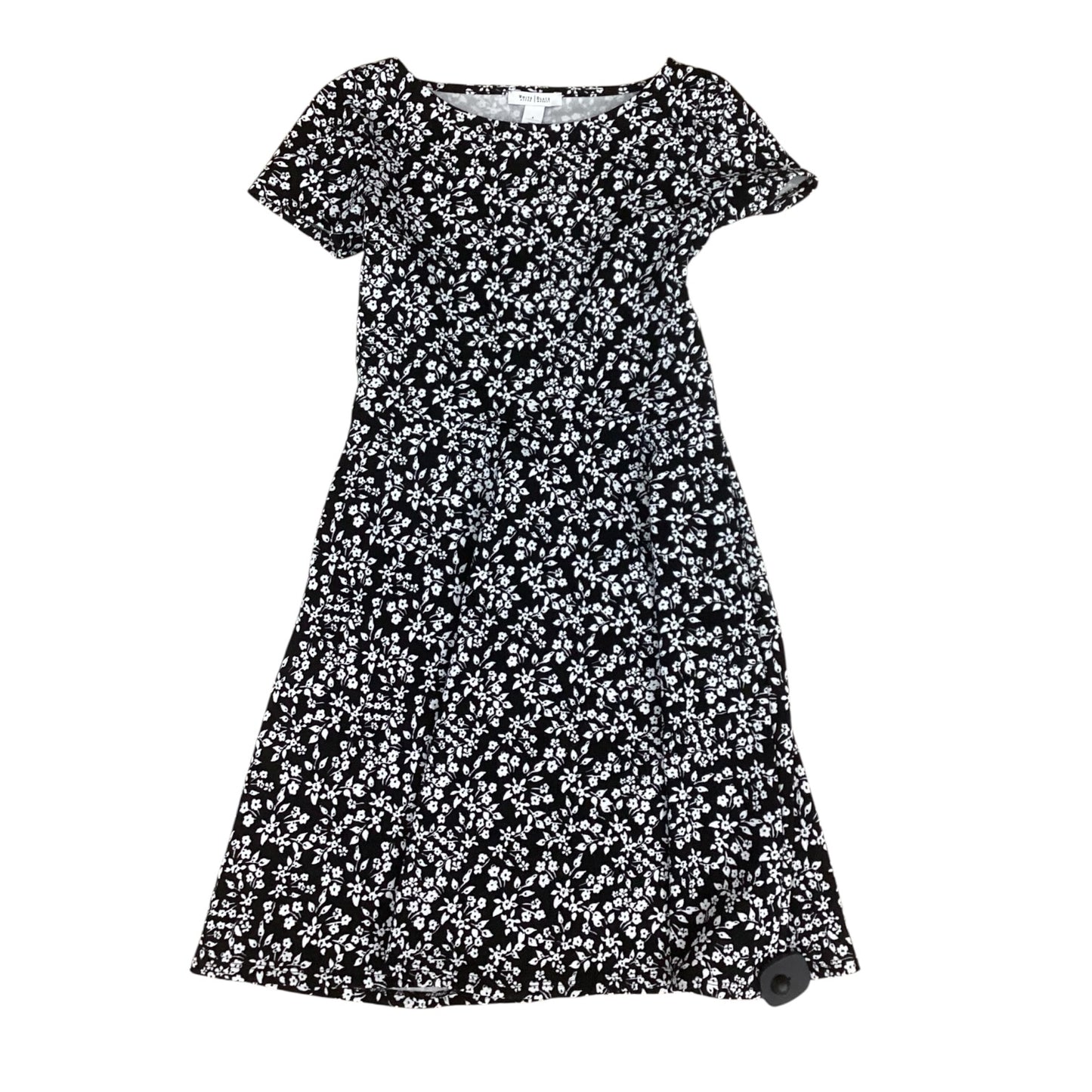 Dress Casual Short By White House Black Market In Black & White, Size:S