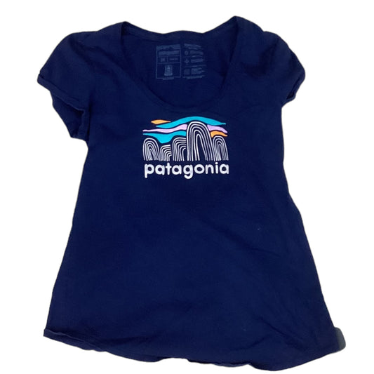 Top Short Sleeve By Patagonia  Size: M